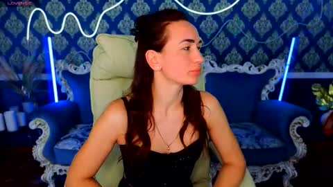 Snapshot of lanablisss chatting on 11.19.25 lanablisss online show from 11.19.25