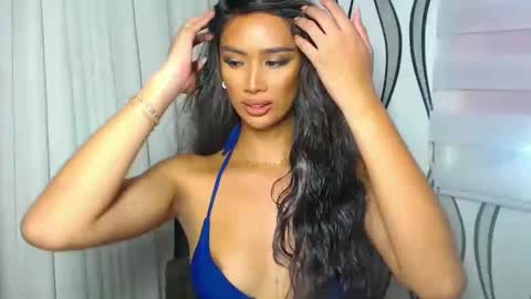 Snapshot of lanadel_hilton chatting on 01.03.25 Lana online show from 01.03.25