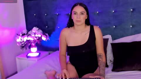 Snapshot of lanaevanss chatting on 09.10.25 lana Evans online show from 09.10.25