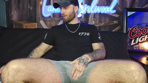 Snapshot of lancehardwood222 chatting on 02.06.25 LANCE online show from 02.06.25