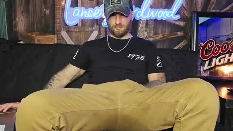 Snapshot of lancehardwood222 chatting on 02.20.25 LANCE online show from 02.20.25