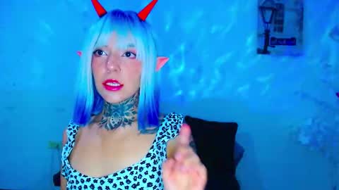 Snapshot of lannie_gonzales chatting on 09.13.25 LANNIE online show from 09.13.25