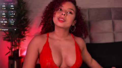 Lara  online show from 02.15.25