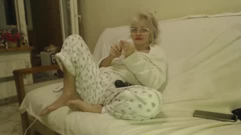 Snapshot of laralhotr chatting on 03.08.25 laralhotr online show from 03.08.25