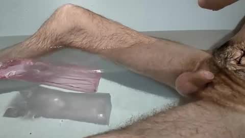 Snapshot of lary0078 chatting on 01.01.25 Lary78 online show from 01.01.25