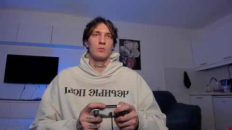 Snapshot of lastnight4you chatting on 02.16.25 acie online show from 02.16.25