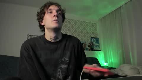 Snapshot of lastnight4you chatting on 10.26.25 acie online show from 10.26.25