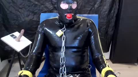 Snapshot of latexslaafboy2 chatting on 02.17.25 latexslaafboy online show from 02.17.25