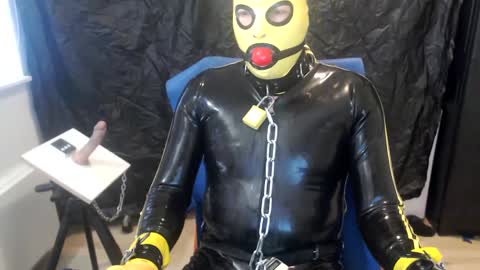 Snapshot of latexslaafboy2 chatting on 03.03.25 latexslaafboy online show from 03.03.25