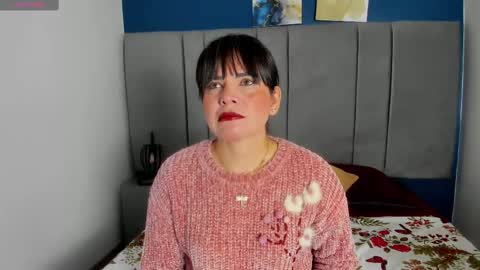Snapshot of laura_hotties chatting on 10.08.25 laura hotties online show from 10.08.25