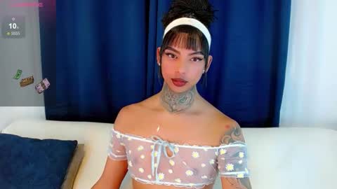 Laura online show from 10.18.25