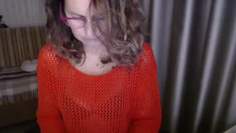 Lauraoven1 online show from 10.05.25