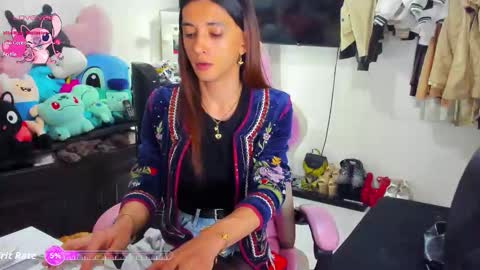 Snapshot of laurencesophiets chatting on 09.13.25 SF online show from 09.13.25
