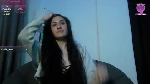 Snapshot of laylolasquirt chatting on 09.16.25 laylolasquirt online show from 09.16.25