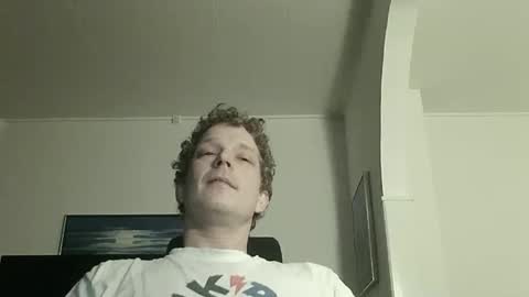 Snapshot of lboogie42 chatting on 03.12.25 lboogie42 online show from 03.12.25