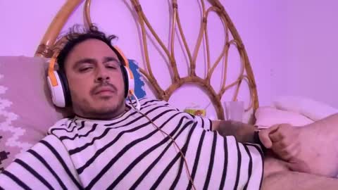 Snapshot of leafar_volkov chatting on 10.04.25 leafar_volkov online show from 10.04.25