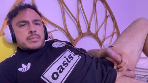 Snapshot of leafar_volkov chatting on 10.06.25 leafar_volkov online show from 10.06.25