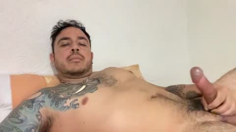 Snapshot of leafar_volkov chatting on 10.24.25 leafar_volkov online show from 10.24.25