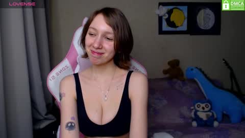 Snapshot of leah__gotty chatting on 02.01.25 Leah  Gotty online show from 02.01.25