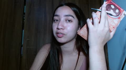 Snapshot of leanaalhub chatting on 01.11.25 leanaalhub online show from 01.11.25