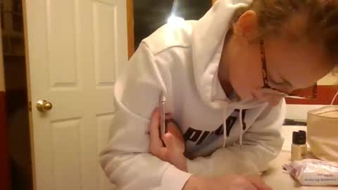 taylor babe1 online show from 10.18.25