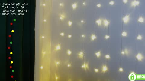 Snapshot of leia_bell chatting on 01.26.25 hey Im Leia and I love rock online show from 01.26.25