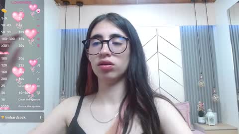 Snapshot of lena_roses chatting on 12.23.24 Lena online show from 12.23.24