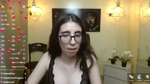 Snapshot of lena_roses chatting on 01.10.25 Lena online show from 01.10.25