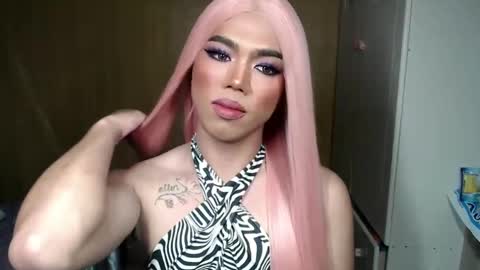 Snapshot of lenawet_0520 chatting on 03.10.25 lena online show from 03.10.25