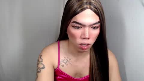 Snapshot of lenawet_0520 chatting on 09.12.25 lena online show from 09.12.25