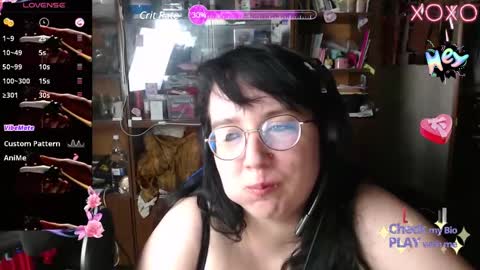 Snapshot of leona_harrison chatting on 02.15.25 Leona Harrison online show from 02.15.25
