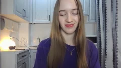 Snapshot of leslie_my_lovee chatting on 10.02.25  LESLIE   online show from 10.02.25