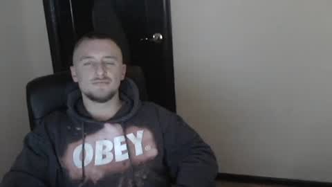 Snapshot of lev1ngston chatting on 01.02.25 lev1ngston online show from 01.02.25