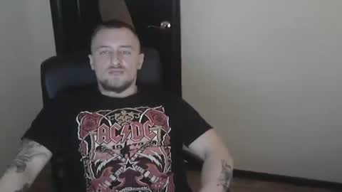 Snapshot of lev1ngston chatting on 01.07.25 lev1ngston online show from 01.07.25