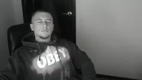 Snapshot of lev1ngston chatting on 01.29.25 lev1ngston online show from 01.29.25