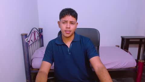 Snapshot of levii_7 chatting on 09.25.25      0600AM-1200PM - online show from 09.25.25