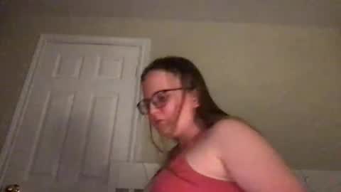 Snapshot of lexielilacs chatting on 10.24.25 lexie online show from 10.24.25