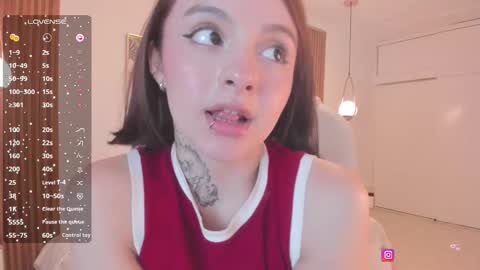 Snapshot of lexirouge_ chatting on 09.13.25 LEXI ROUGE online show from 09.13.25