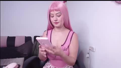 Snapshot of leydysexlover chatting on 02.18.25 Leydy online show from 02.18.25