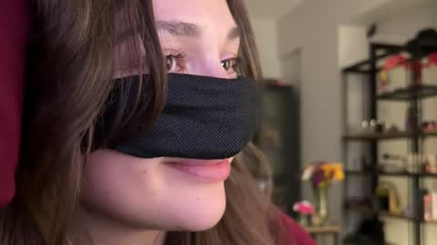 Snapshot of leyla_on_sport chatting on 12.13.24 Leyla online show from 12.13.24