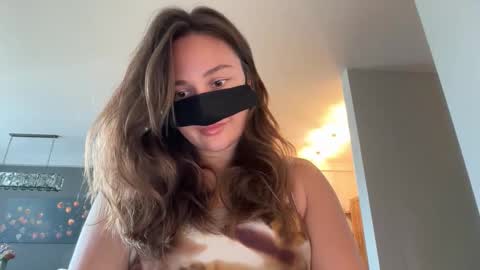 Snapshot of leyla_on_sport chatting on 09.09.25 Leyla online show from 09.09.25