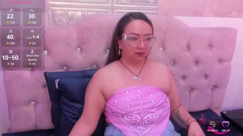 Leyla smithh online show from 09.20.25
