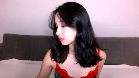 Snapshot of li_noen chatting on 12.05.24 Li online show from 12.05.24