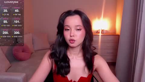 Snapshot of lia_hetty chatting on 12.25.24 L I A online show from 12.25.24