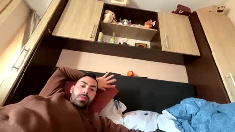 Liam online show from 02.21.25
