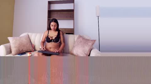 Lia online show from 10.08.25