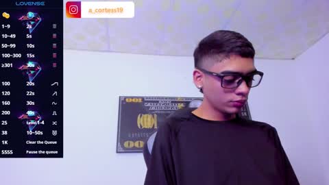 Snapshot of lian_23_ chatting on 12.04.24    online show from 12.04.24
