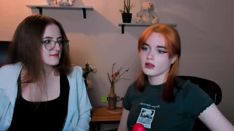 Snapshot of liana_kisses chatting on 12.20.24 Little Liana online show from 12.20.24