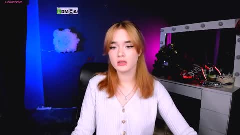 Snapshot of liana_kisses chatting on 02.17.25 Little Liana online show from 02.17.25