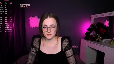 Snapshot of liana_kisses chatting on 02.27.25 Little Liana online show from 02.27.25